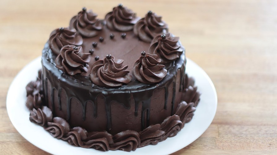 Chocolate Buttercream Cake